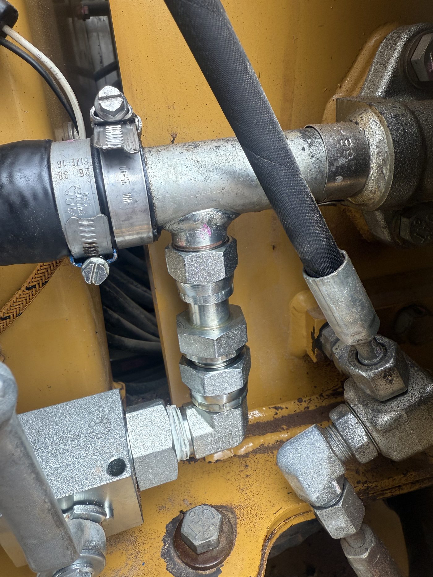 Hose Repair 09